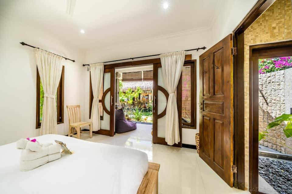 Bunga Laut Bungalow Amed  Exterior photo